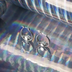 CRESCENT MIDI HOOPS